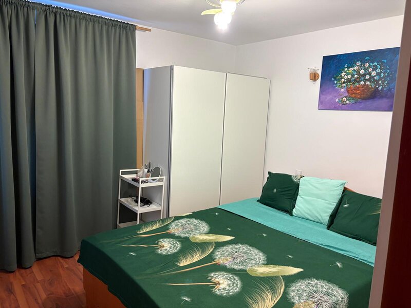 Obor, Ferdinand vav Gara de Est, Parc Ozon