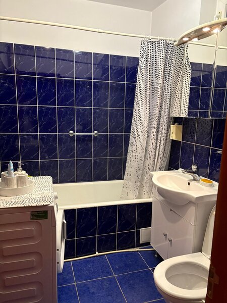 Obor, Ferdinand vav Gara de Est, Parc Ozon